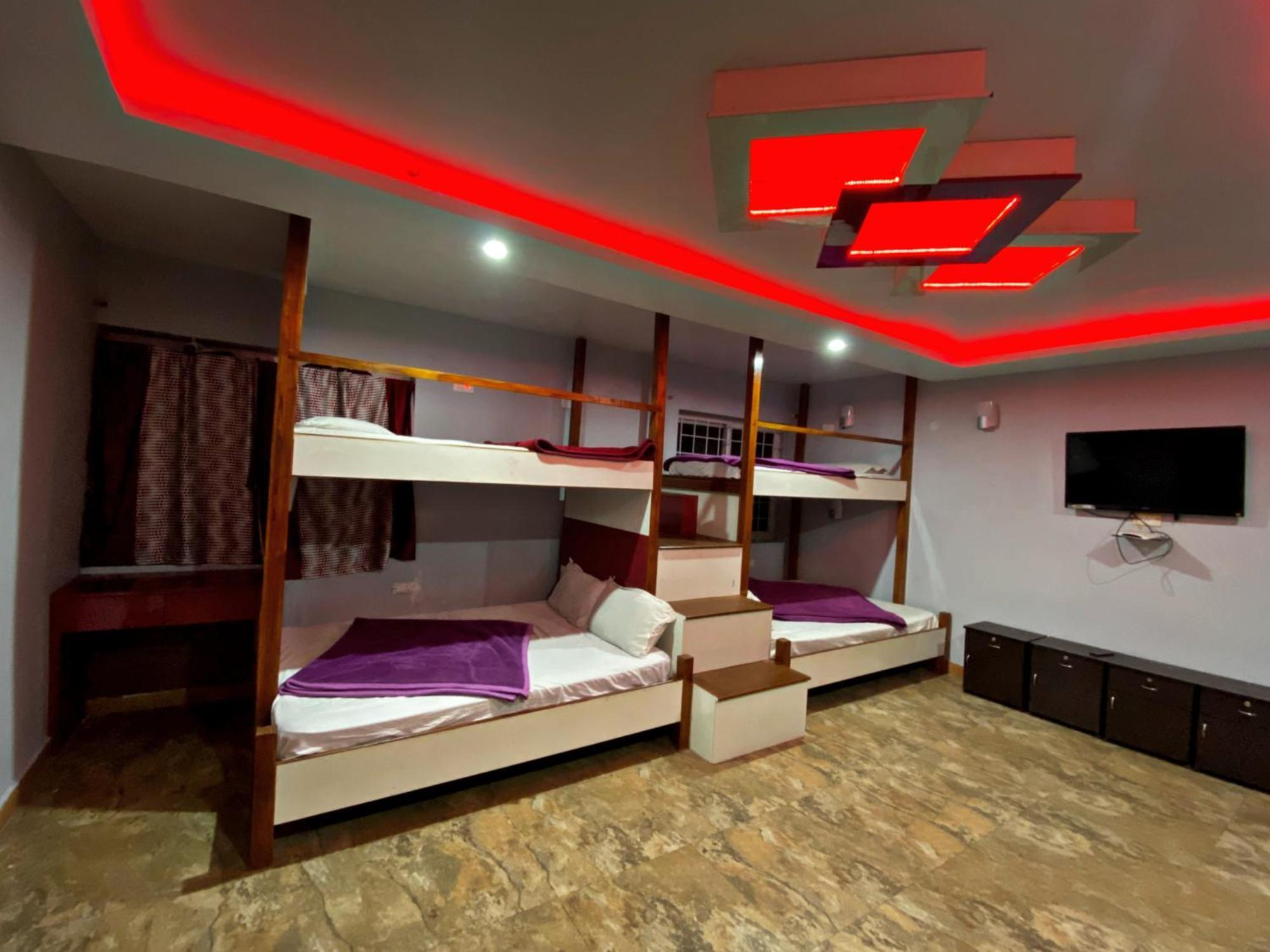 Magic Mist Resort Уті Екстер'єр фото