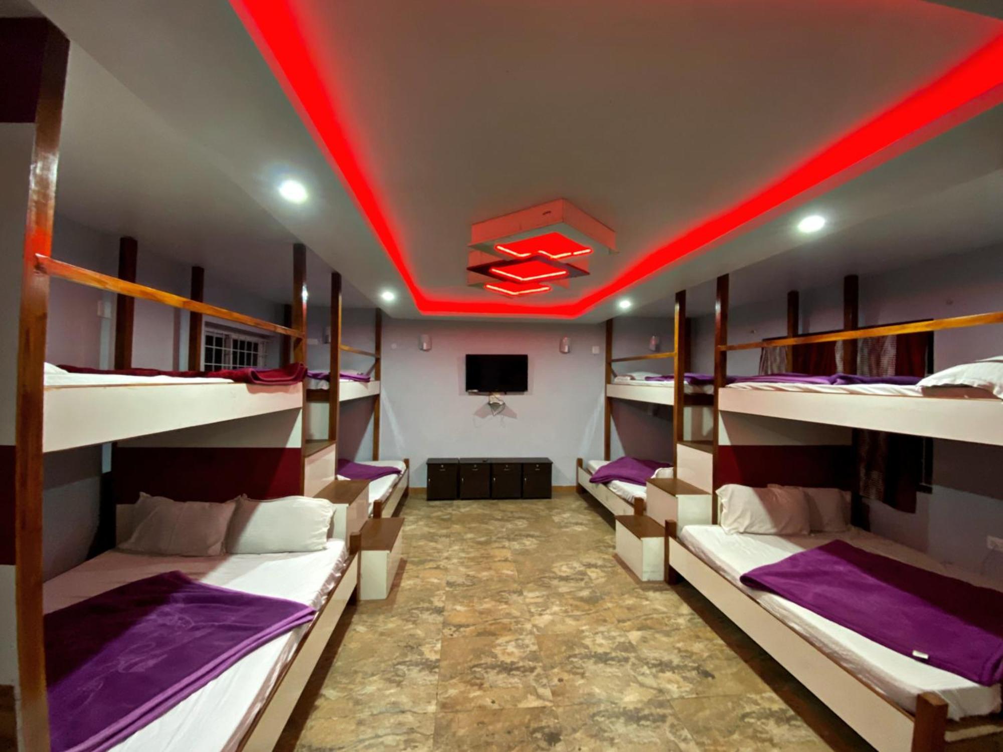 Magic Mist Resort Уті Екстер'єр фото