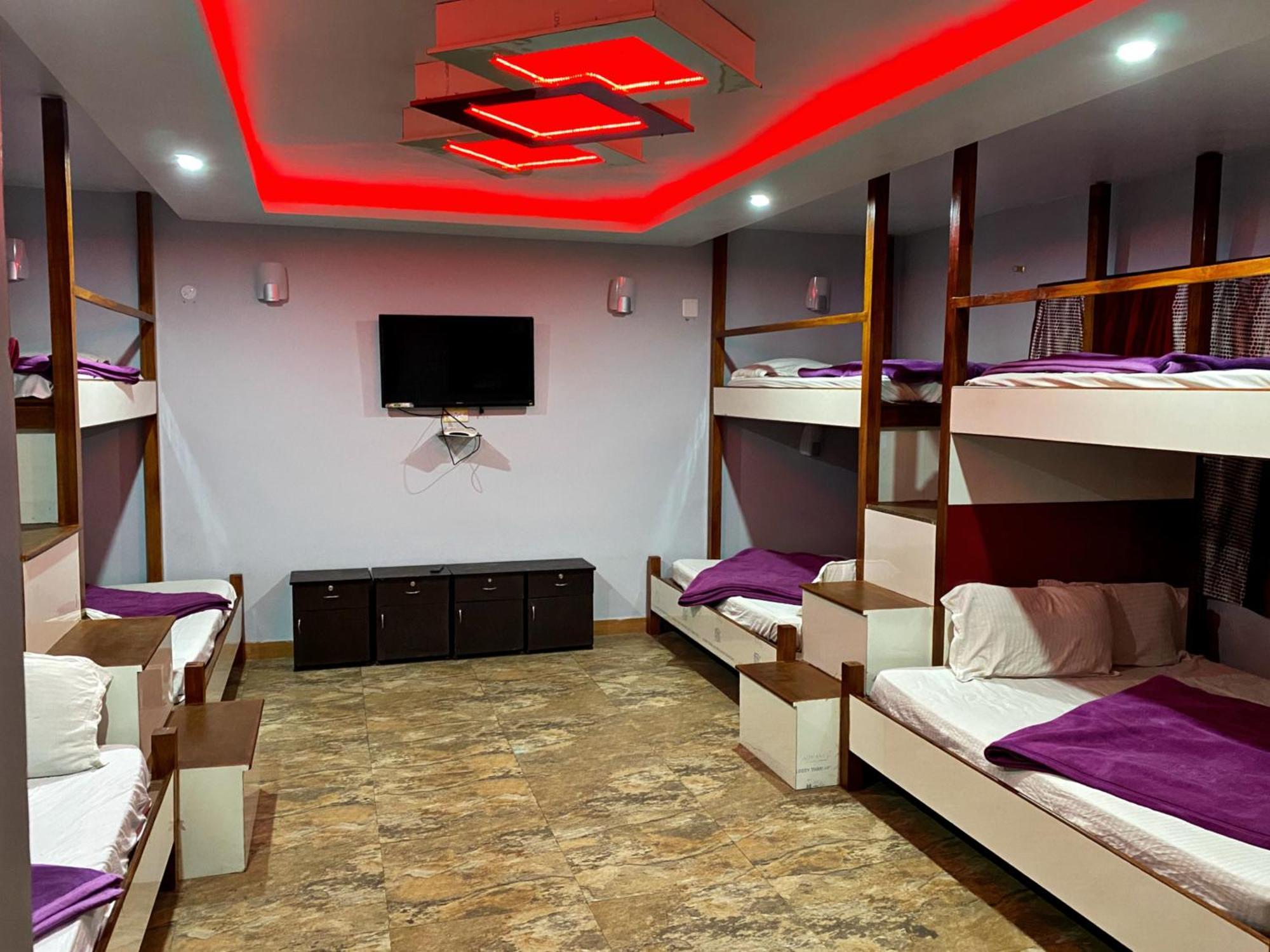Magic Mist Resort Уті Екстер'єр фото