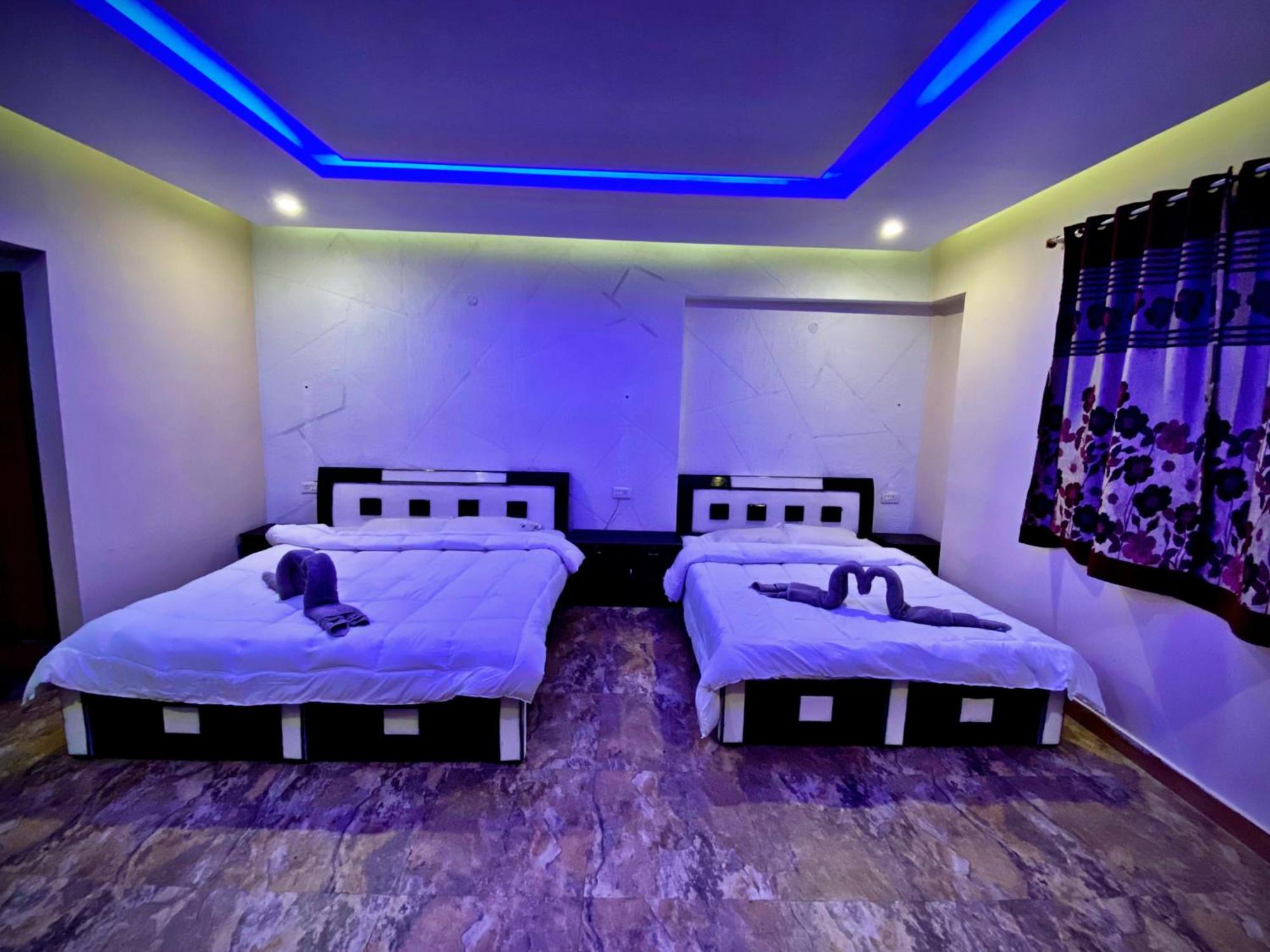 Magic Mist Resort Уті Екстер'єр фото
